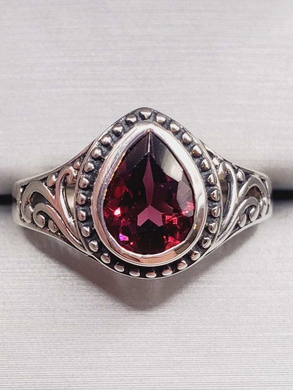 Genuine Bezel Set Teardrop - Pear Garnet 925 Sterling Silver Ring